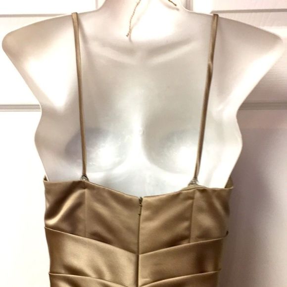 NWT 🤎 IMPRESSION Gold Prom/Grad/Evening Dress - Picture 4 of 8